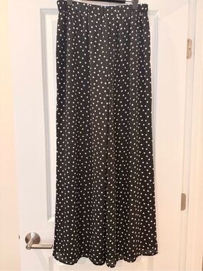 Express Black & White Polka Dot Maxi Skirt – NWT